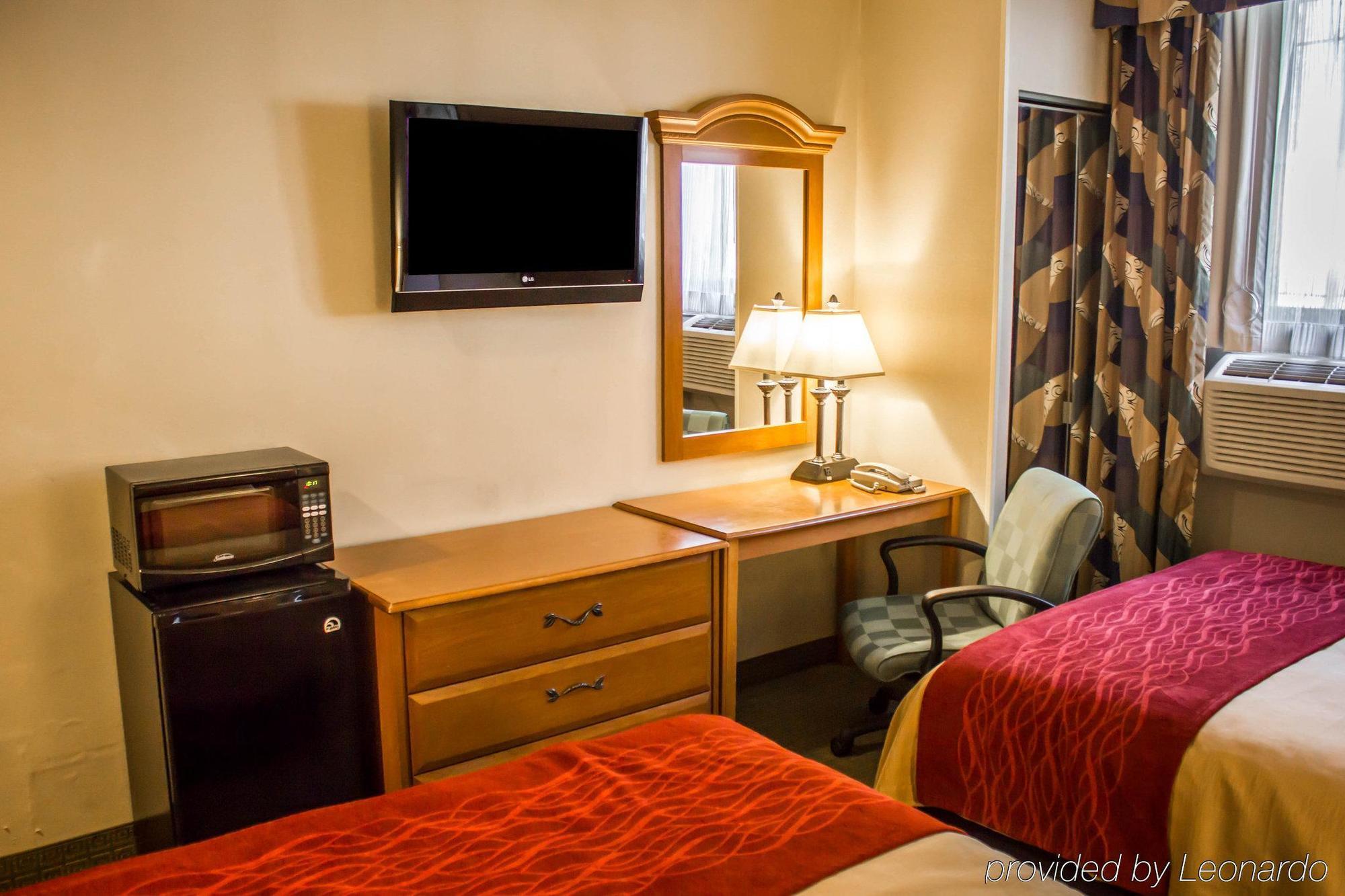 Comfort Inn Jfk Airport New York Exterior photo